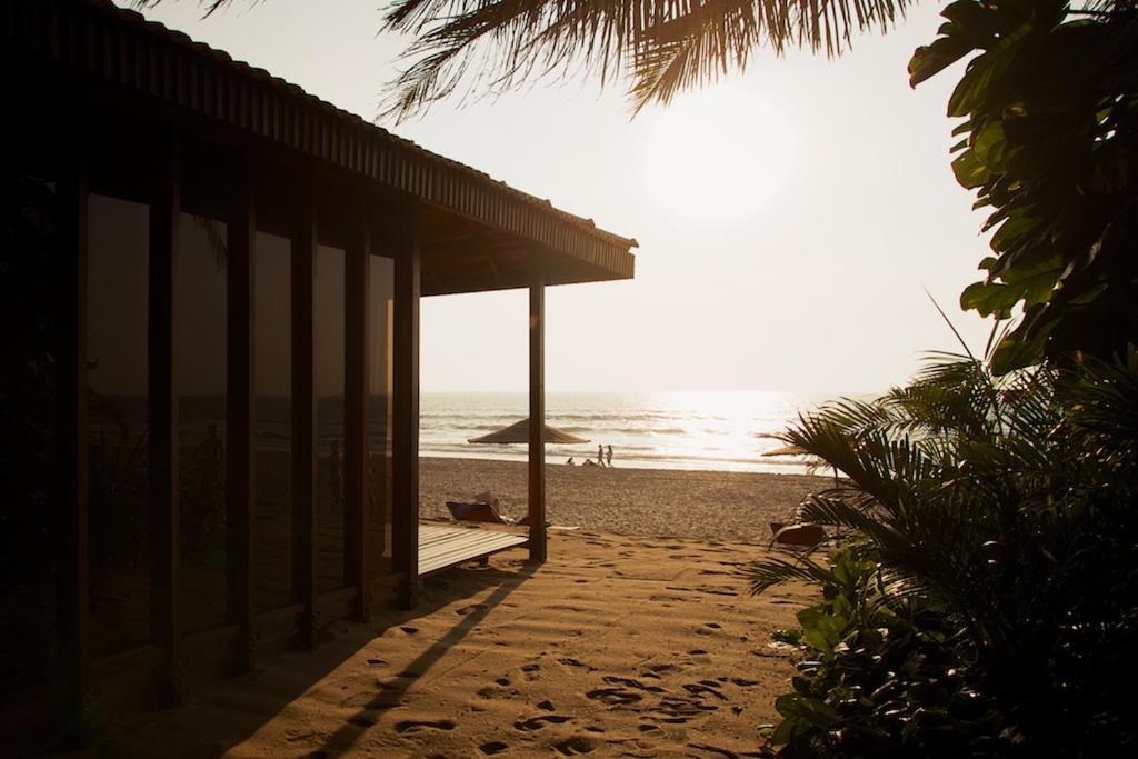 Dunhill Beach Resort Агонда Экстерьер фото