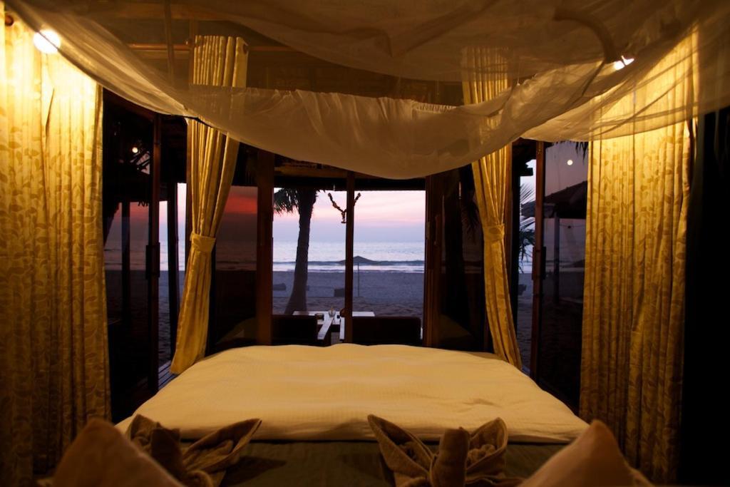 Dunhill Beach Resort Агонда Экстерьер фото