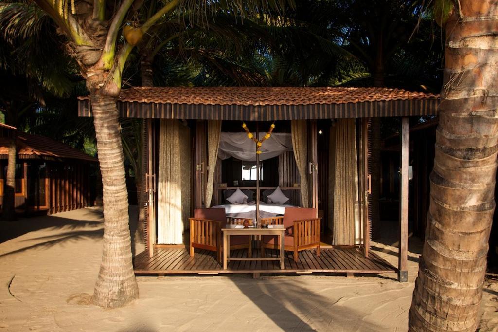 Dunhill Beach Resort Агонда Экстерьер фото