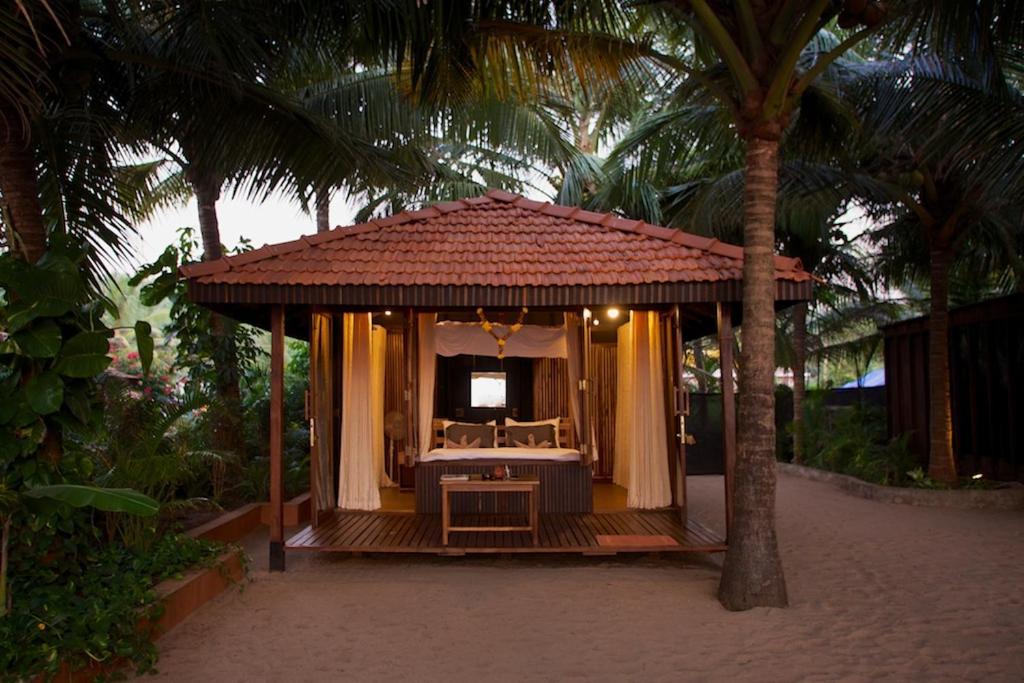 Dunhill Beach Resort Агонда Экстерьер фото