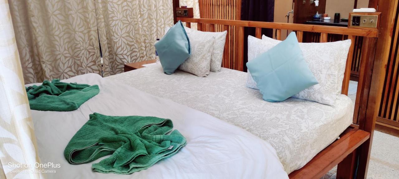 Dunhill Beach Resort Агонда Экстерьер фото