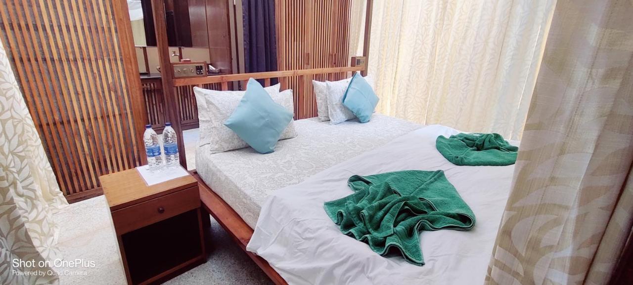 Dunhill Beach Resort Агонда Экстерьер фото