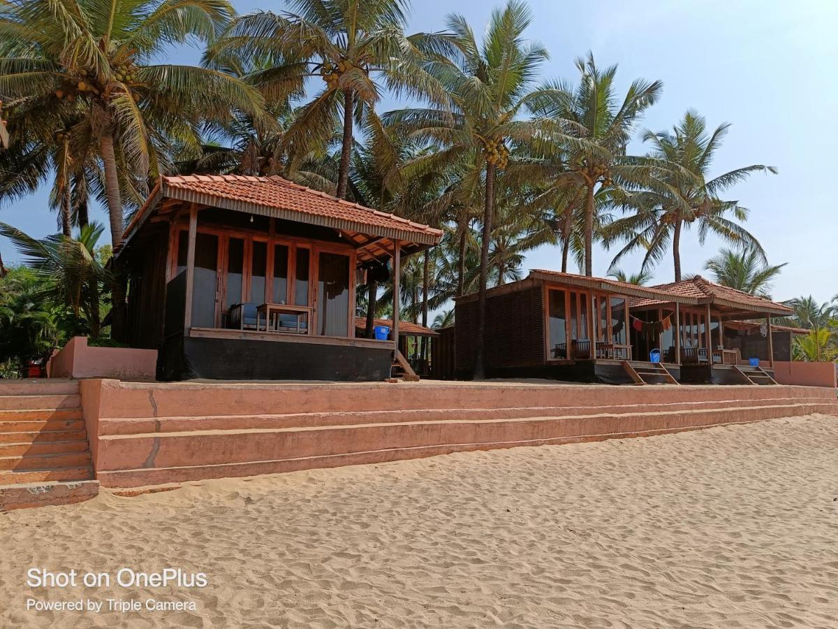Dunhill Beach Resort Агонда Экстерьер фото