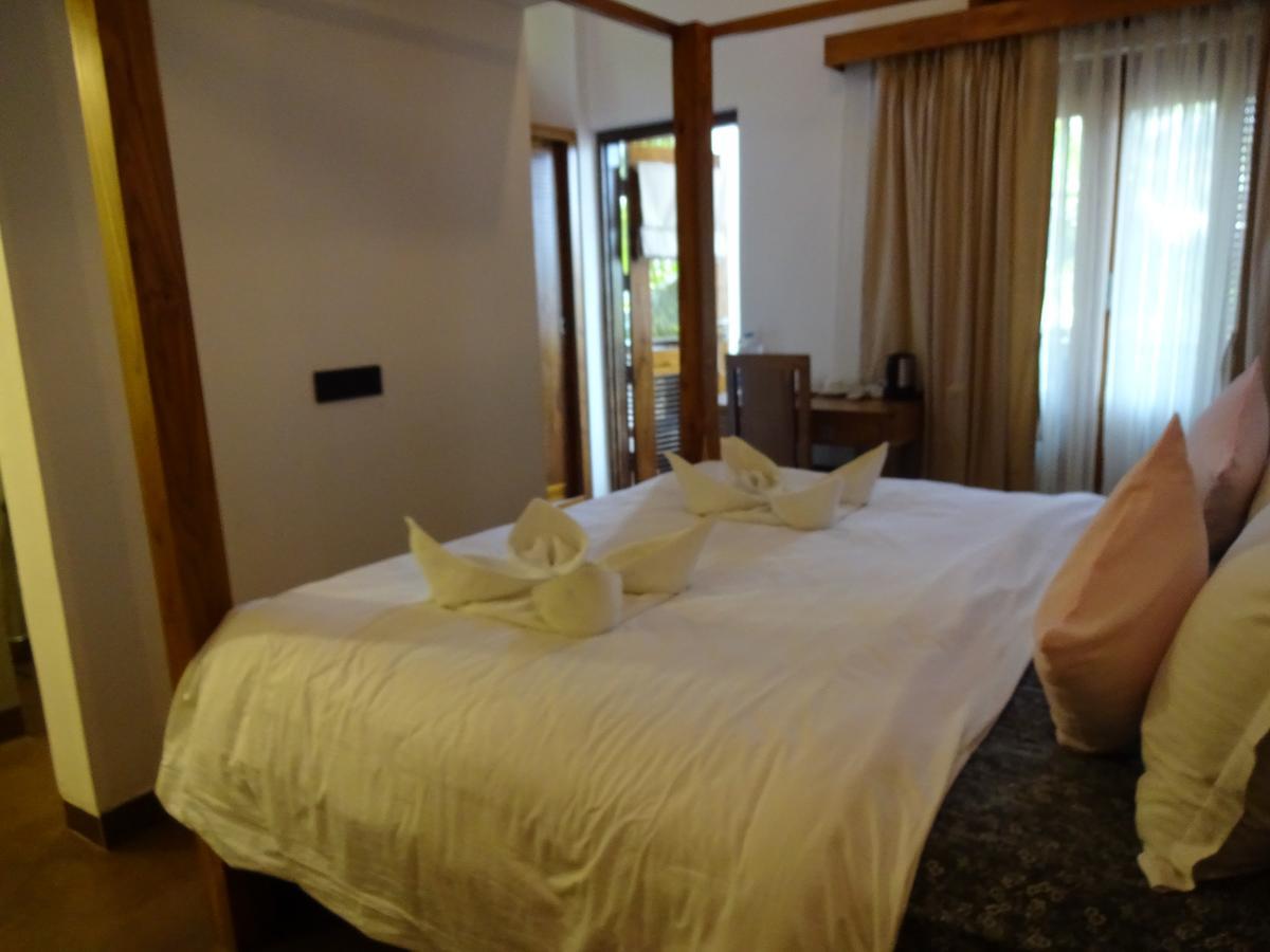 Dunhill Beach Resort Агонда Экстерьер фото