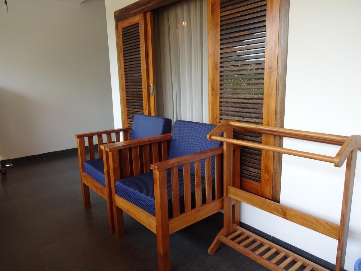 Dunhill Beach Resort Агонда Экстерьер фото